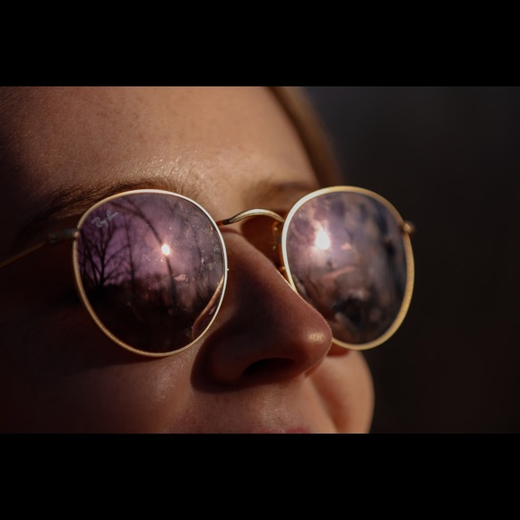 Round-Flash Raybans - Picture 4 of 8